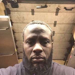 Meet your Posher, Derek